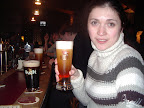 Татьяна Иджон с пивом Вельвет